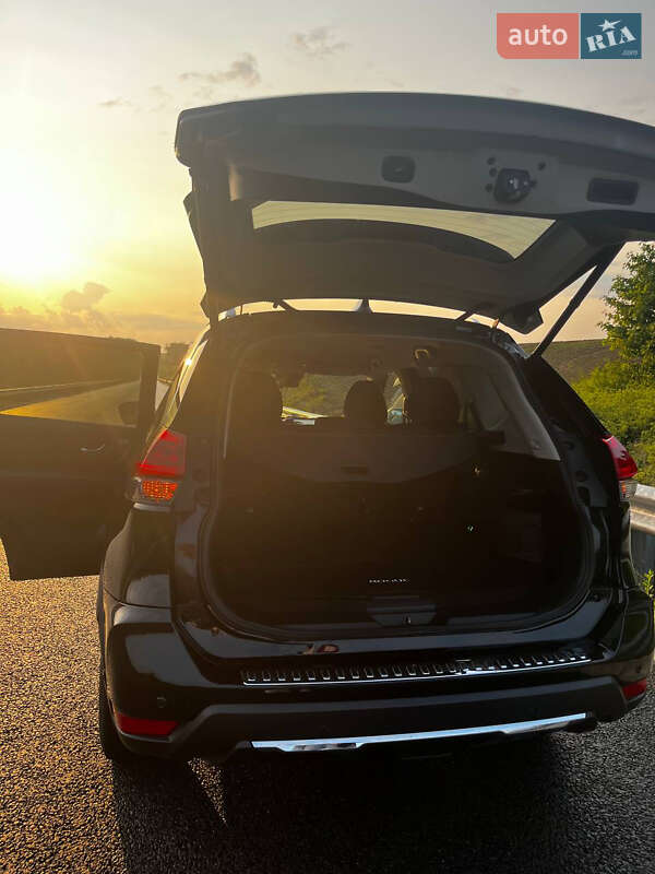 Внедорожник / Кроссовер Nissan Rogue 2018 в Ровно фото 13 Внедорожник / Кроссовер Nissan Rogue 2018 в Ровно