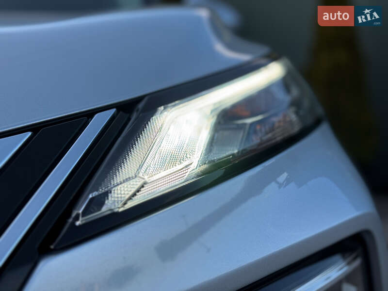 Внедорожник / Кроссовер Nissan Rogue 2021 в Одессе фото 22 Внедорожник / Кроссовер Nissan Rogue 2021 в Одессе