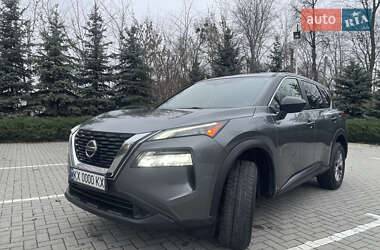 Позашляховик / Кросовер Nissan Rogue 2021 в Харкові