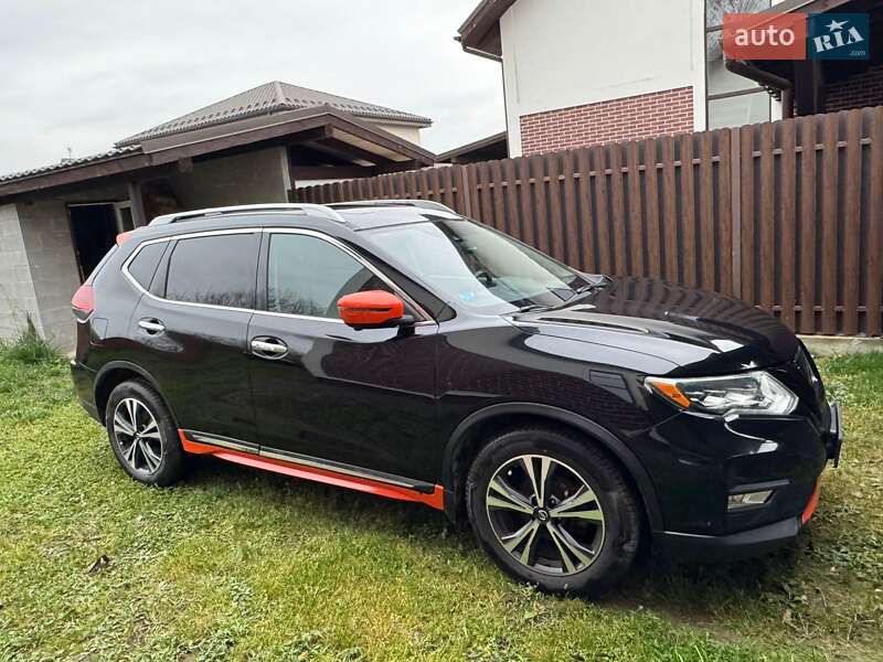 Внедорожник / Кроссовер Nissan Rogue 2017 в Киеве фото 5 Внедорожник / Кроссовер Nissan Rogue 2017 в Киеве