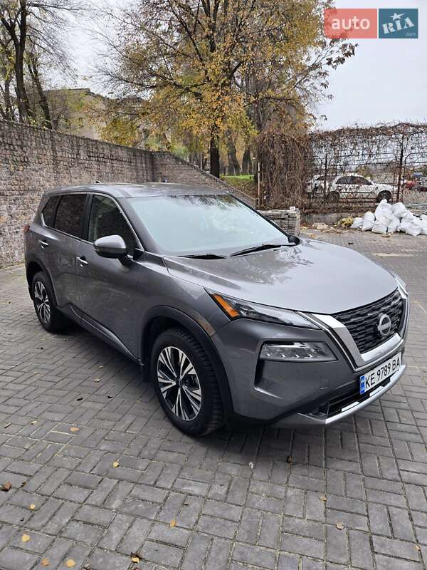 Внедорожник / Кроссовер Nissan Rogue 2022 в Каменском