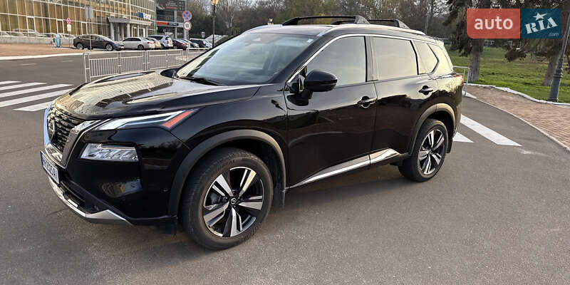 Внедорожник / Кроссовер Nissan Rogue 2021 в Одессе