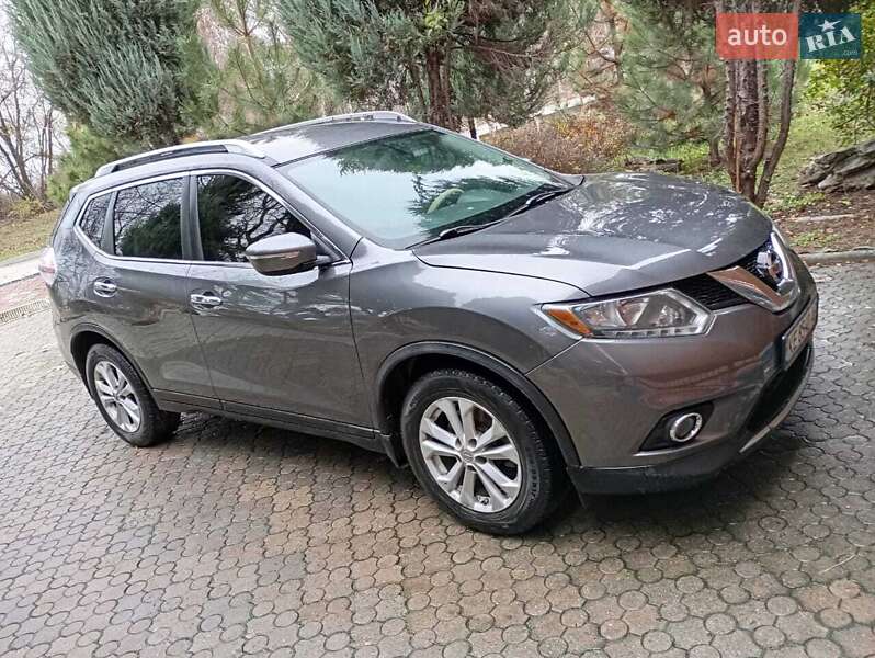Внедорожник / Кроссовер Nissan Rogue 2014 в Днепре