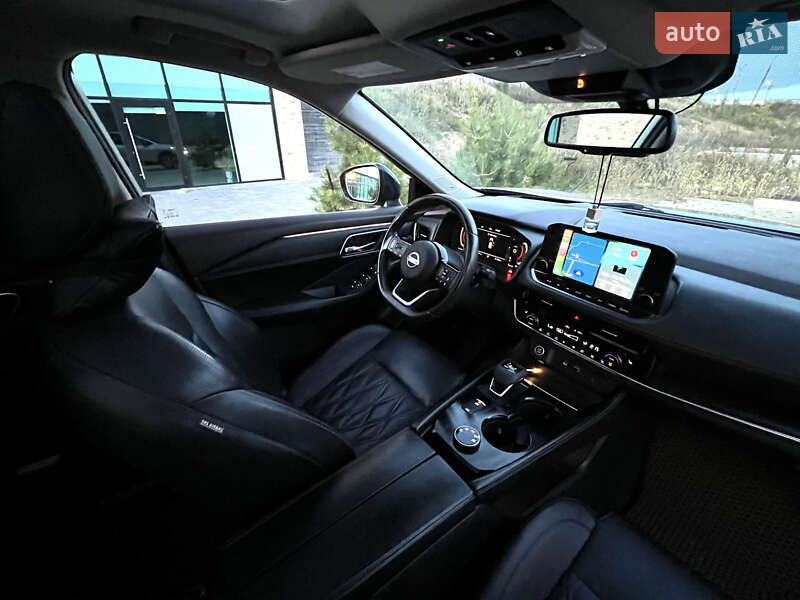 Внедорожник / Кроссовер Nissan Rogue 2021 в Хмельницком