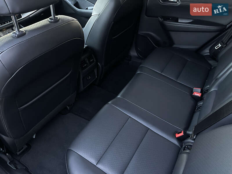 Внедорожник / Кроссовер Nissan Rogue 2020 в Каменском