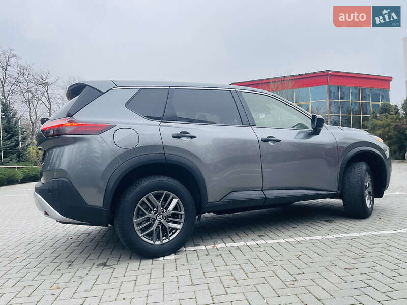 Позашляховик / Кросовер Nissan Rogue 2021 в Харкові