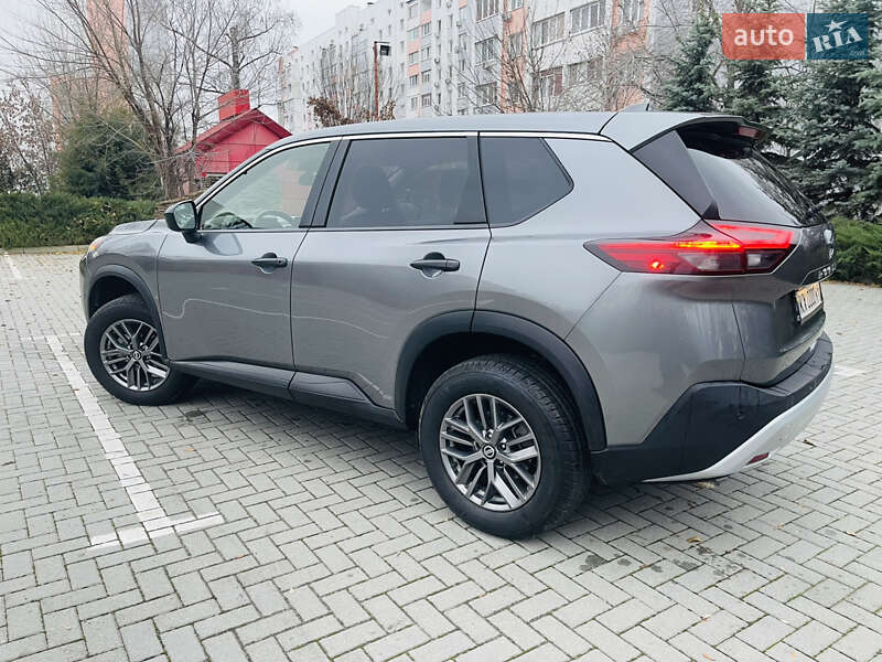 Позашляховик / Кросовер Nissan Rogue 2021 в Харкові