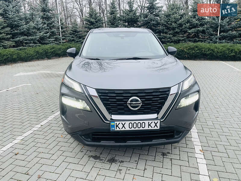 Позашляховик / Кросовер Nissan Rogue 2021 в Харкові