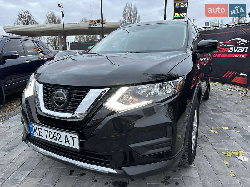 Внедорожник / Кроссовер Nissan Rogue 2020 в Днепре