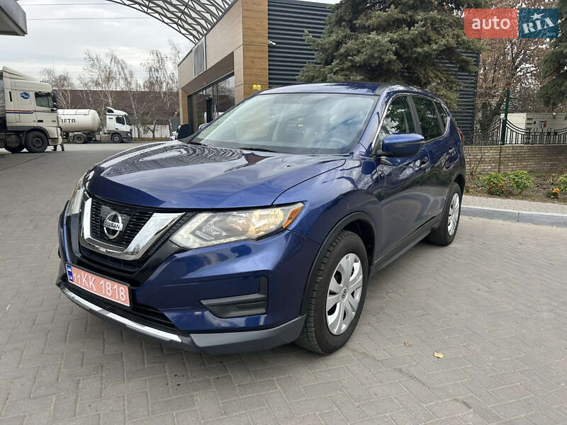 Внедорожник / Кроссовер Nissan Rogue 2018 в Днепре