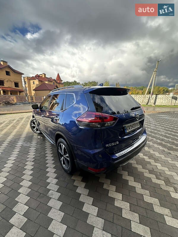 Внедорожник / Кроссовер Nissan Rogue 2019 в Киеве