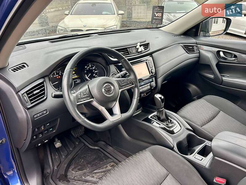 Внедорожник / Кроссовер Nissan Rogue 2017 в Одессе