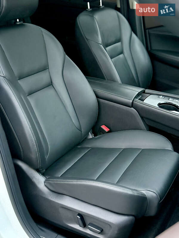 Внедорожник / Кроссовер Nissan Rogue 2021 в Киеве