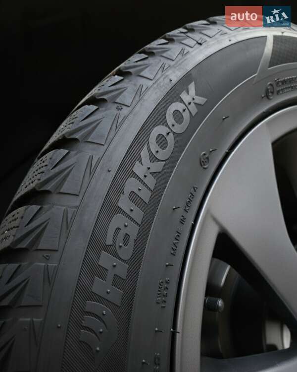 Внедорожник / Кроссовер Nissan Rogue 2015 в Житомире