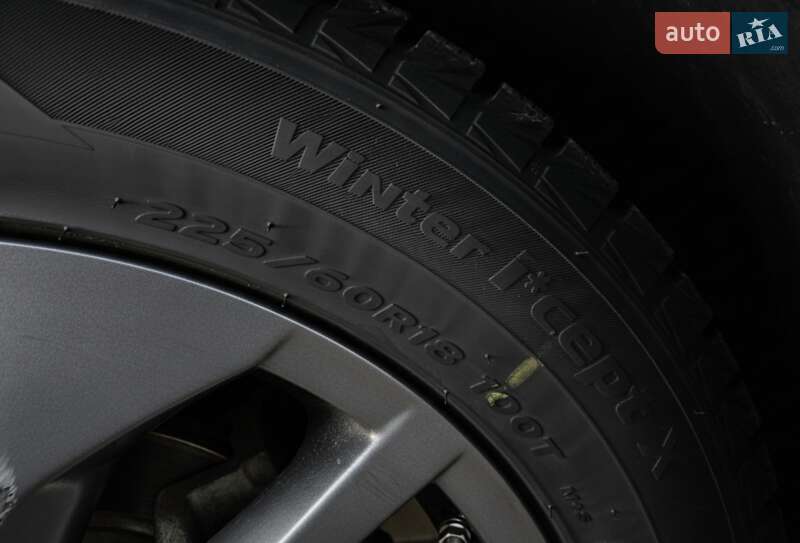 Внедорожник / Кроссовер Nissan Rogue 2015 в Житомире