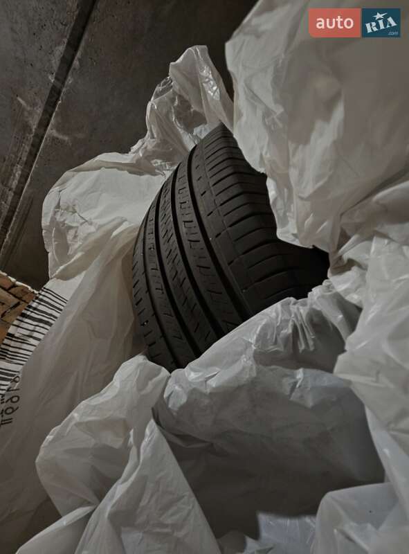 Внедорожник / Кроссовер Nissan Rogue 2015 в Житомире