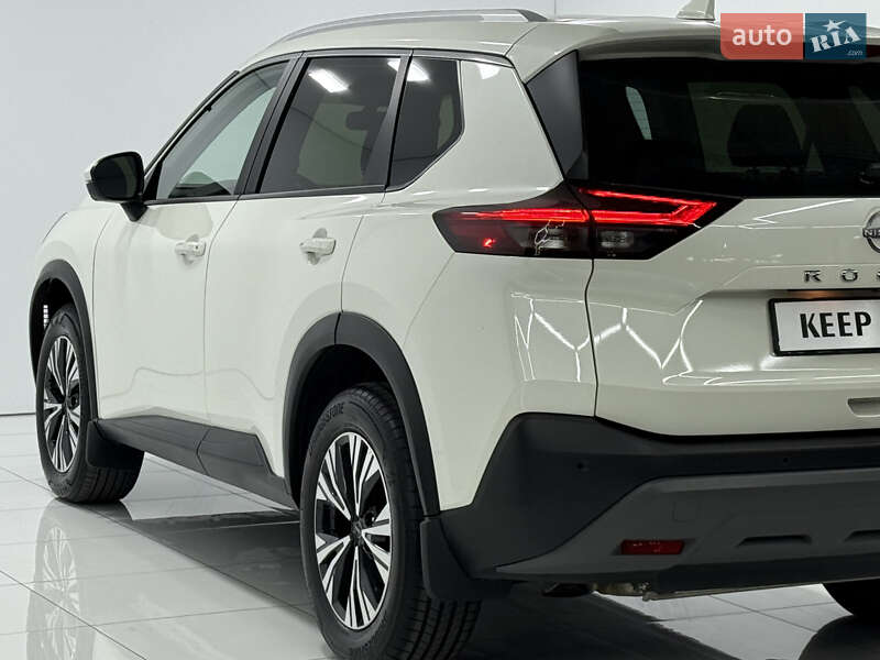 Внедорожник / Кроссовер Nissan Rogue 2023 в Одессе