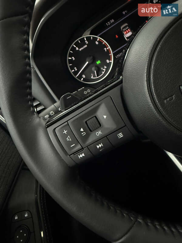 Внедорожник / Кроссовер Nissan Rogue 2023 в Одессе