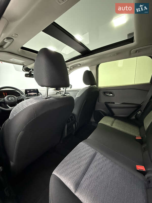 Внедорожник / Кроссовер Nissan Rogue 2023 в Одессе