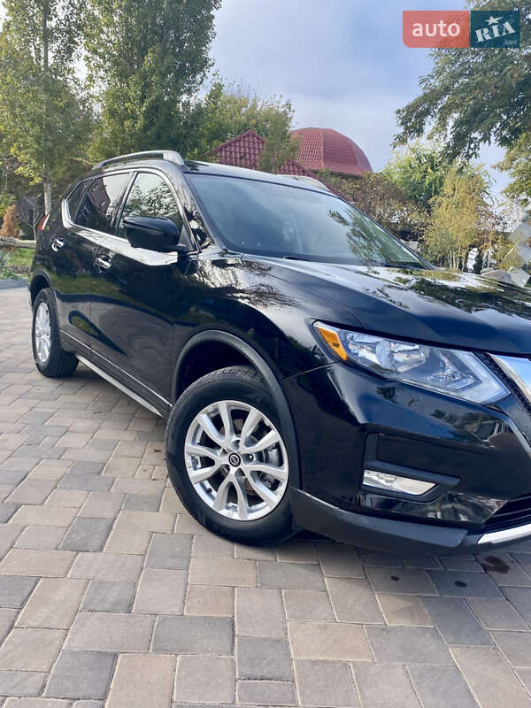 Внедорожник / Кроссовер Nissan Rogue 2017 в Николаеве фото 11 Внедорожник / Кроссовер Nissan Rogue 2017 в Николаеве