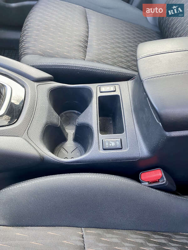 Внедорожник / Кроссовер Nissan Rogue 2017 в Николаеве фото 16 Внедорожник / Кроссовер Nissan Rogue 2017 в Николаеве