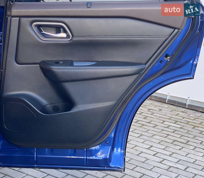 Внедорожник / Кроссовер Nissan Rogue 2021 в Ровно