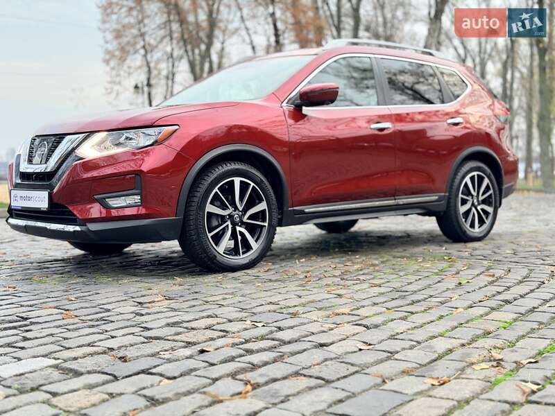 Внедорожник / Кроссовер Nissan Rogue 2018 в Киеве