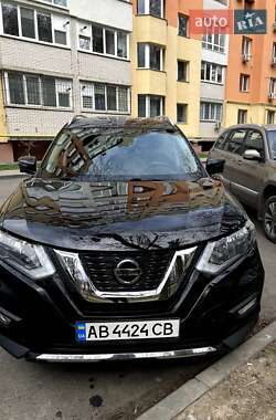 Внедорожник / Кроссовер Nissan Rogue 2018 в Виннице