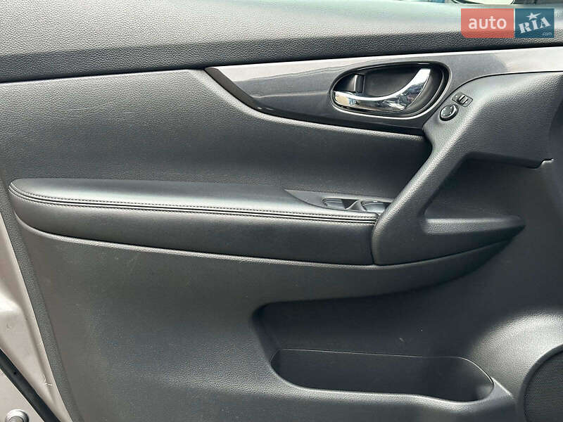 Внедорожник / Кроссовер Nissan Rogue 2017 в Одессе фото 9 Внедорожник / Кроссовер Nissan Rogue 2017 в Одессе