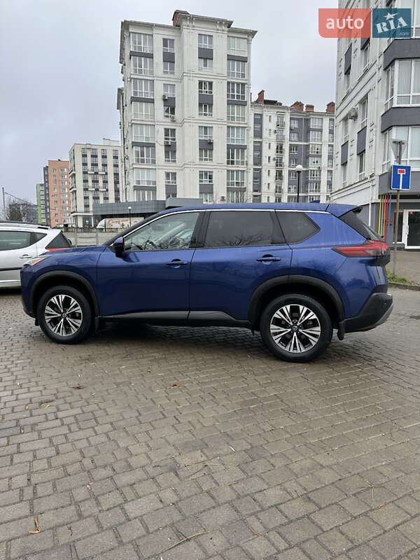Внедорожник / Кроссовер Nissan Rogue 2021 в Ивано-Франковске