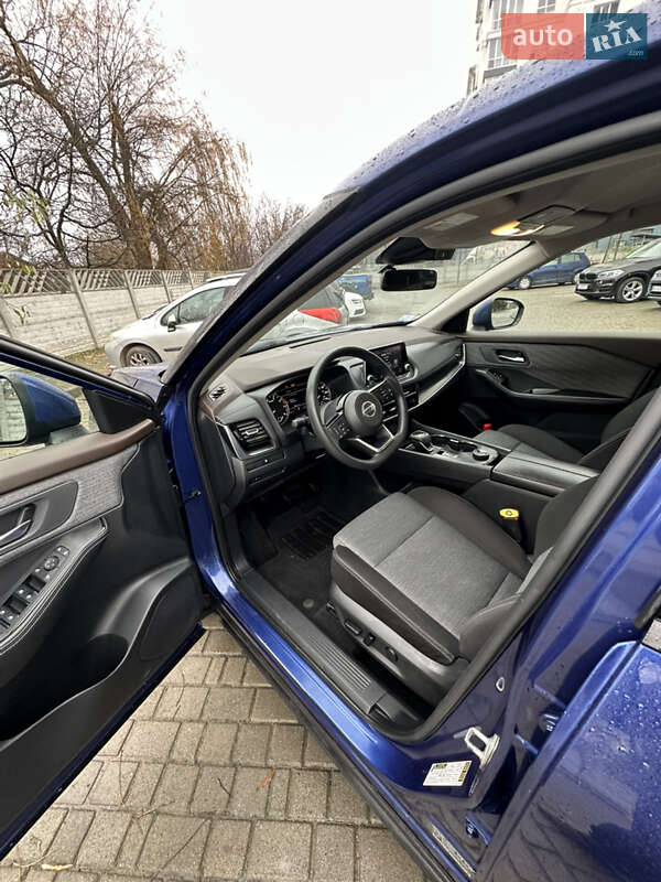 Внедорожник / Кроссовер Nissan Rogue 2021 в Ивано-Франковске