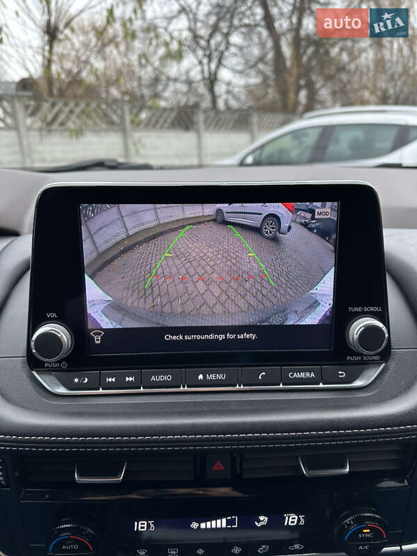 Внедорожник / Кроссовер Nissan Rogue 2021 в Ивано-Франковске