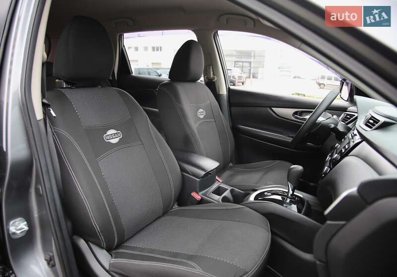 Внедорожник / Кроссовер Nissan Rogue 2015 в Харькове