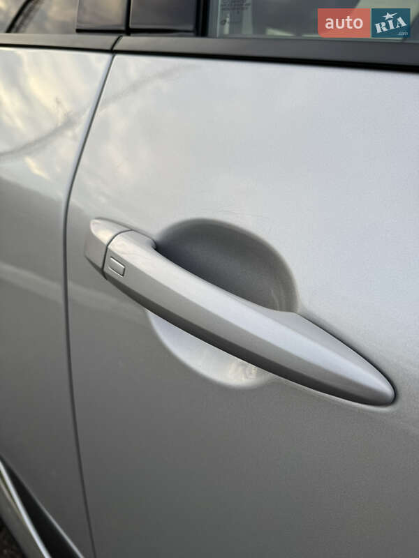 Внедорожник / Кроссовер Nissan Rogue 2021 в Харькове