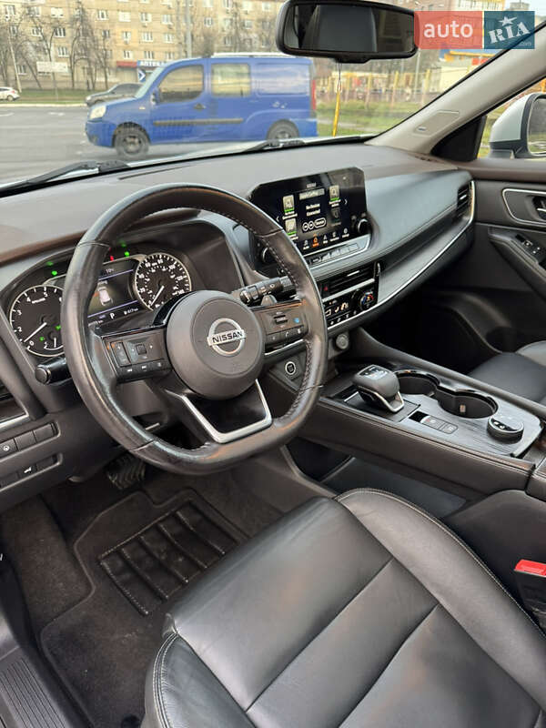 Внедорожник / Кроссовер Nissan Rogue 2021 в Харькове