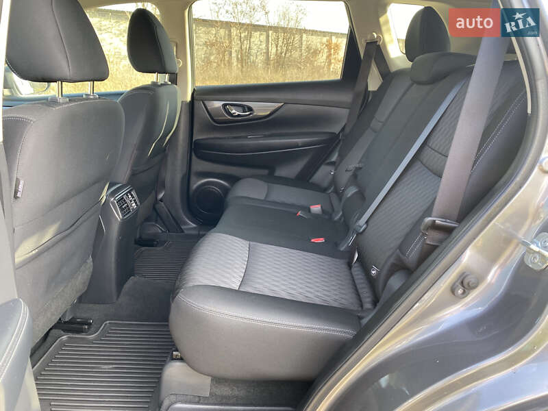 Внедорожник / Кроссовер Nissan Rogue 2020 в Кременчуге