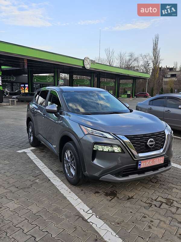 Внедорожник / Кроссовер Nissan Rogue 2023 в Кременчуге