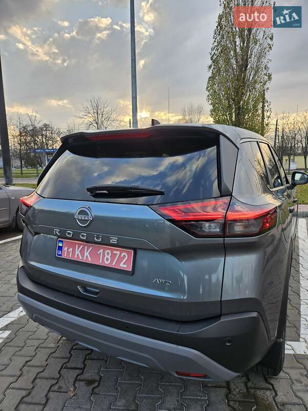 Внедорожник / Кроссовер Nissan Rogue 2023 в Кременчуге