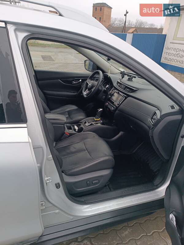 Внедорожник / Кроссовер Nissan Rogue 2019 в Глыбокой