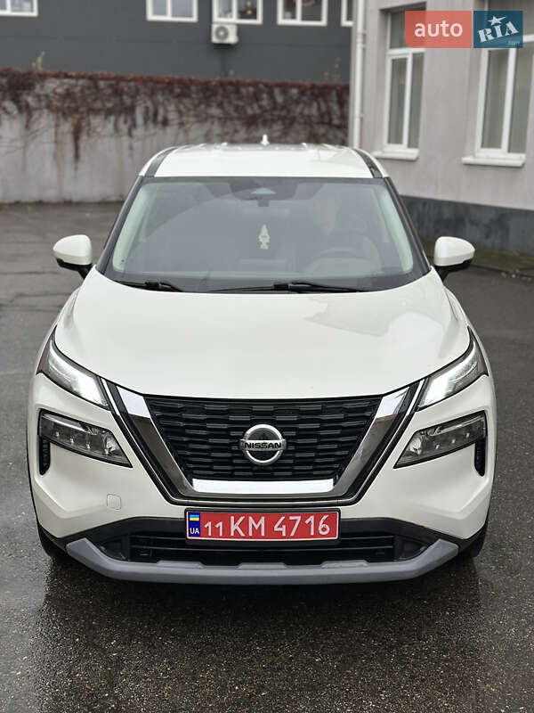 Внедорожник / Кроссовер Nissan Rogue 2021 в Киеве