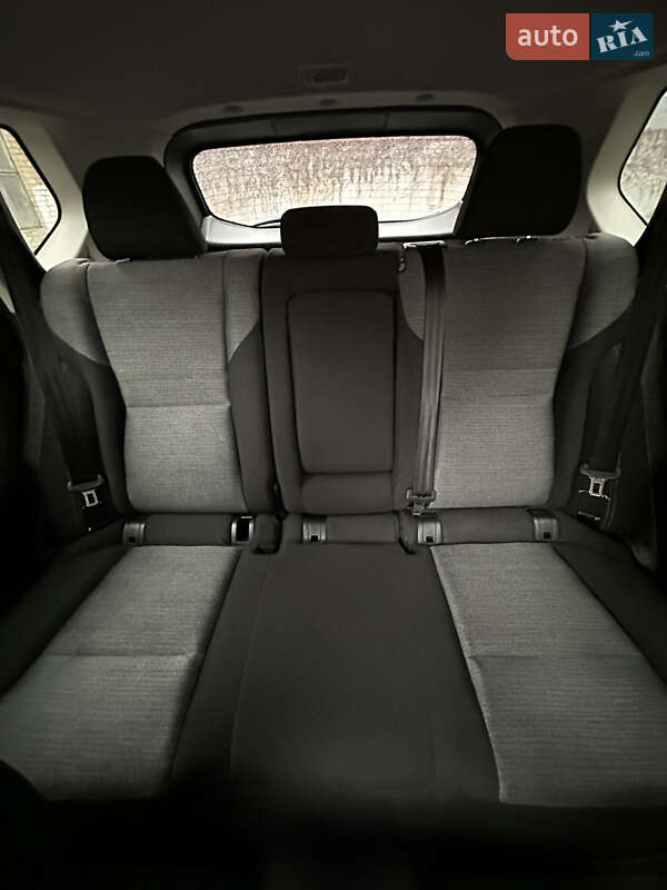 Внедорожник / Кроссовер Nissan Rogue 2021 в Киеве