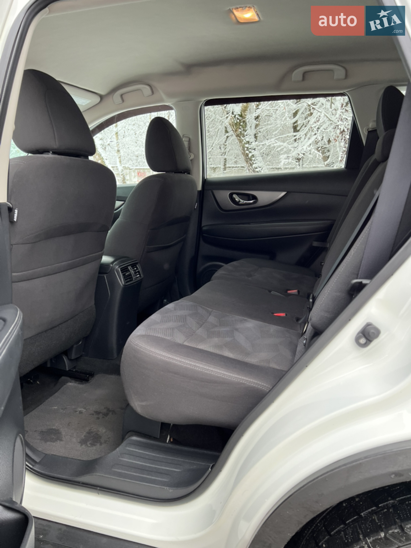2016 Nissan Rogue - мініатюра 13