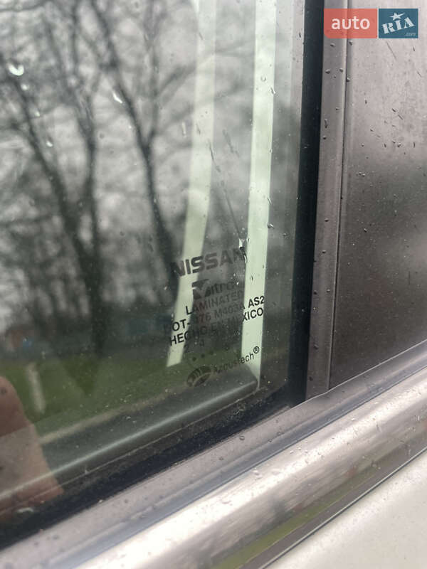 Внедорожник / Кроссовер Nissan Rogue 2018 в Ромнах