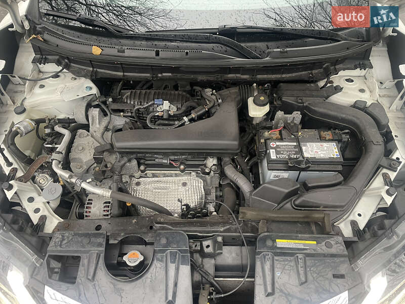 Внедорожник / Кроссовер Nissan Rogue 2018 в Ромнах