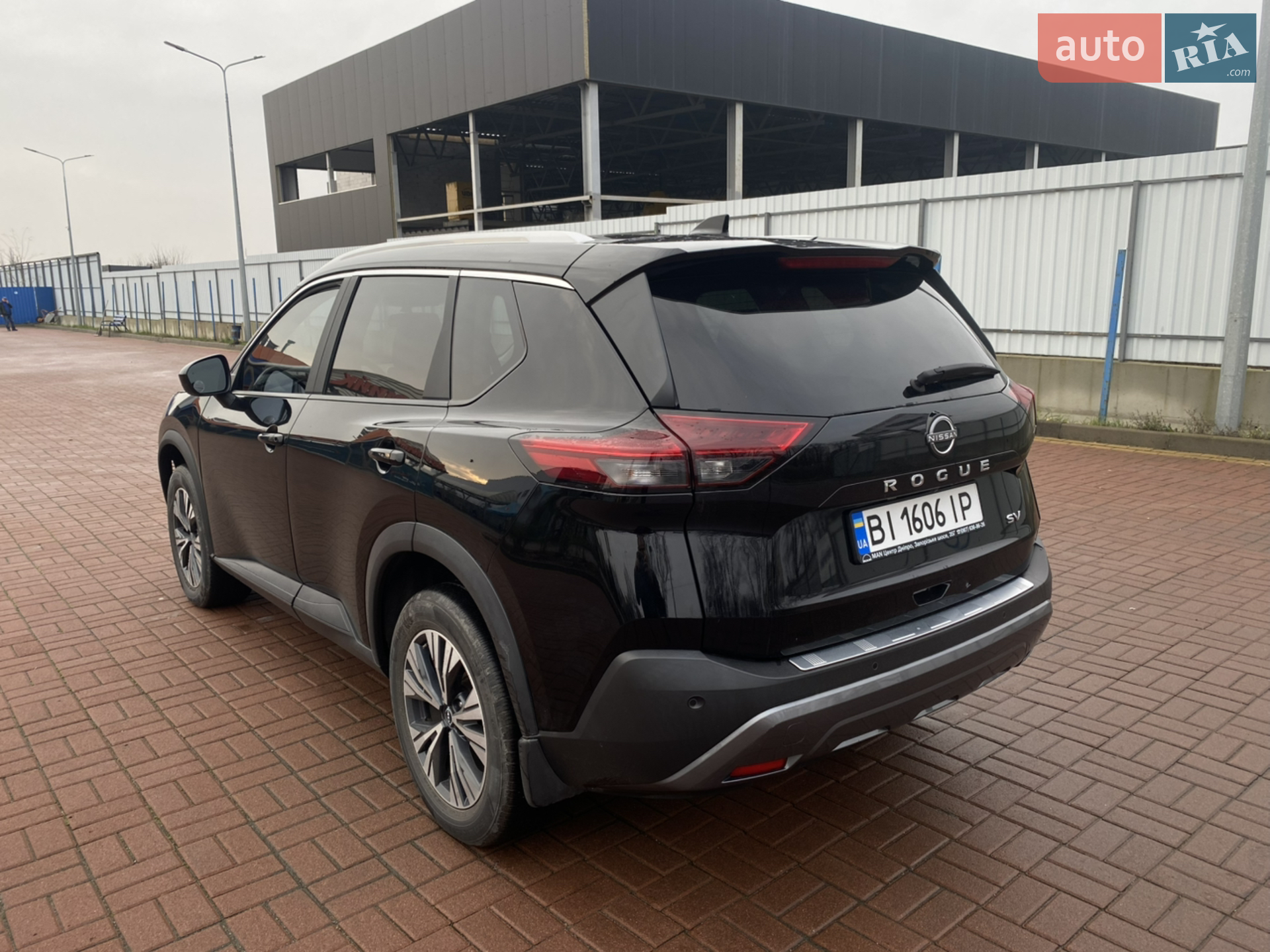 2023 Nissan Rogue - мініатюра 4