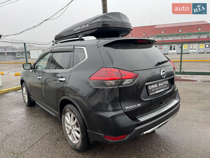 Внедорожник / Кроссовер Nissan Rogue 2018 в Киеве