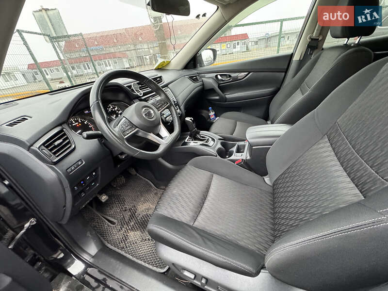 Внедорожник / Кроссовер Nissan Rogue 2018 в Киеве