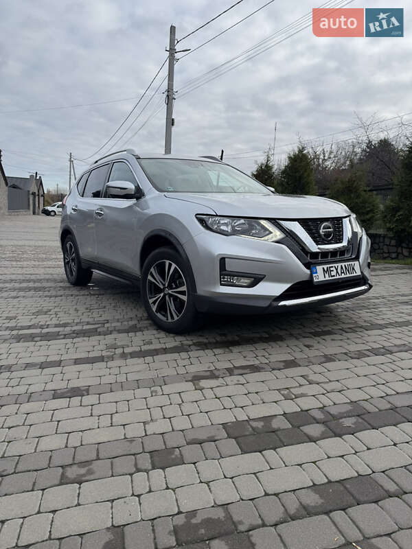 Nissan Rogue 2019