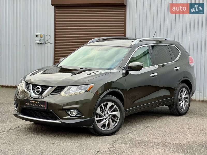 Внедорожник / Кроссовер Nissan Rogue 2015 в Киеве