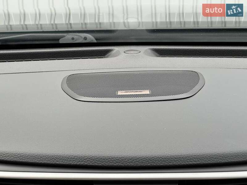 Внедорожник / Кроссовер Nissan Rogue 2015 в Киеве